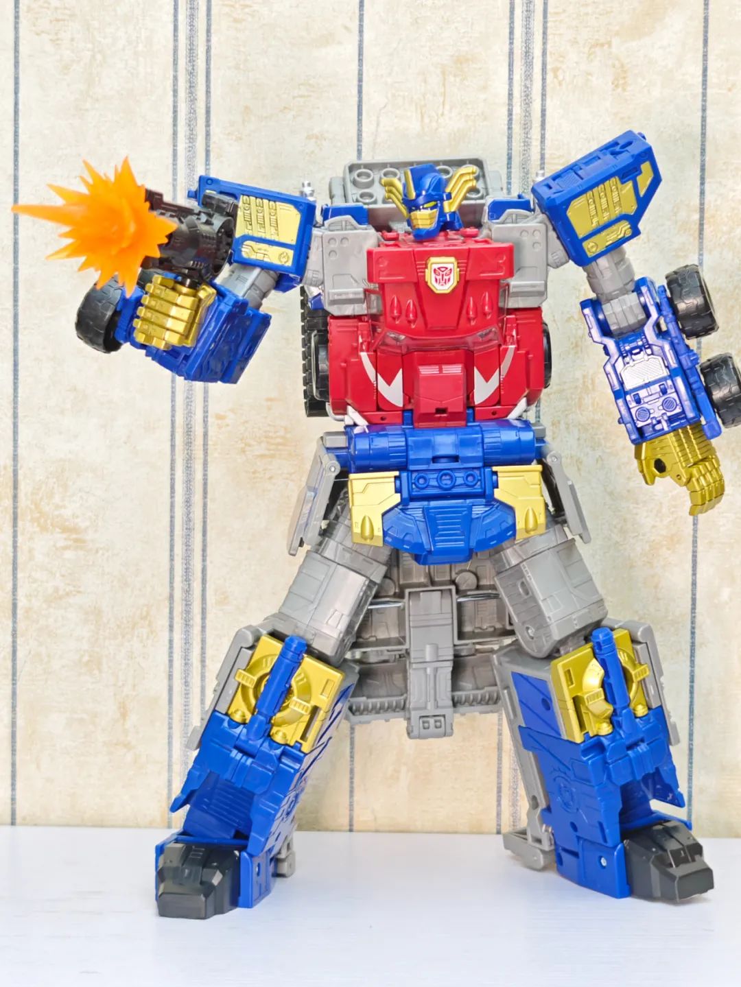 变形金刚ss级轰隆隆玩具测评,变形金刚月娇玩具