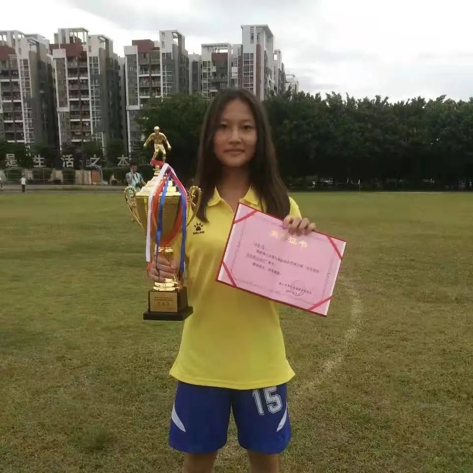 足球女孩|广体何雨谚：生来就是为了追随足球