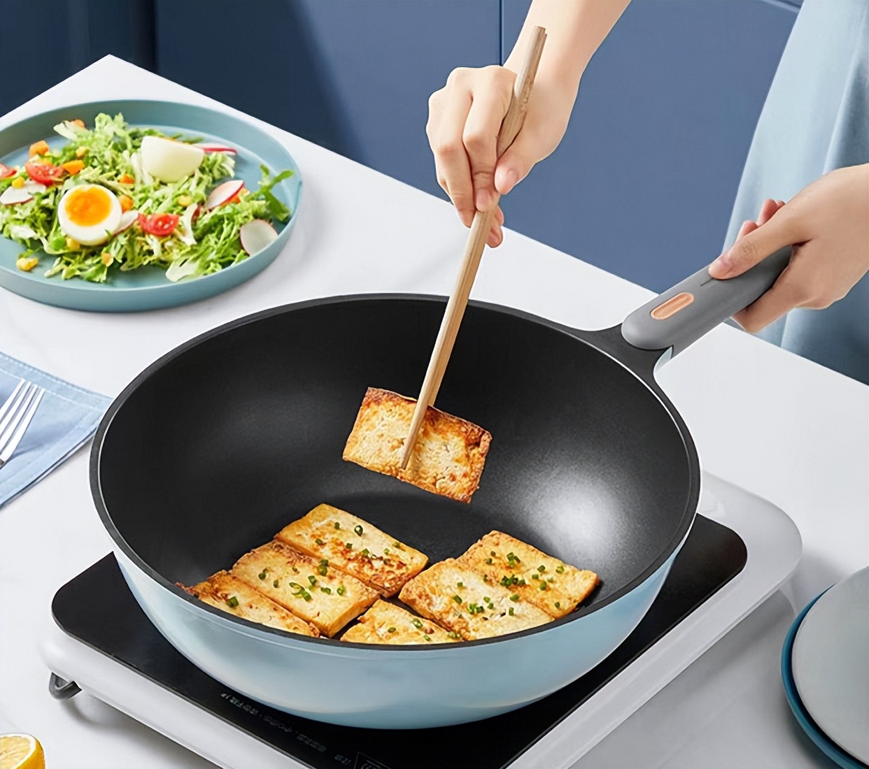 家里炒菜买个什么锅好,买什么锅炒菜好吃