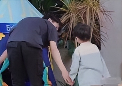 ​心理学家：父母嘴边这句话，可能比吼更让孩子害怕