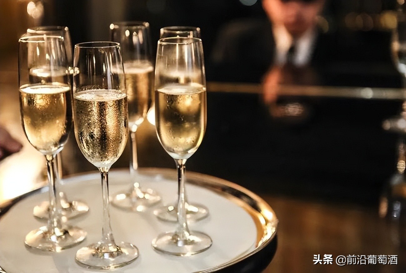 法国香槟地区葡萄酒,正宗法国白雪香槟酒