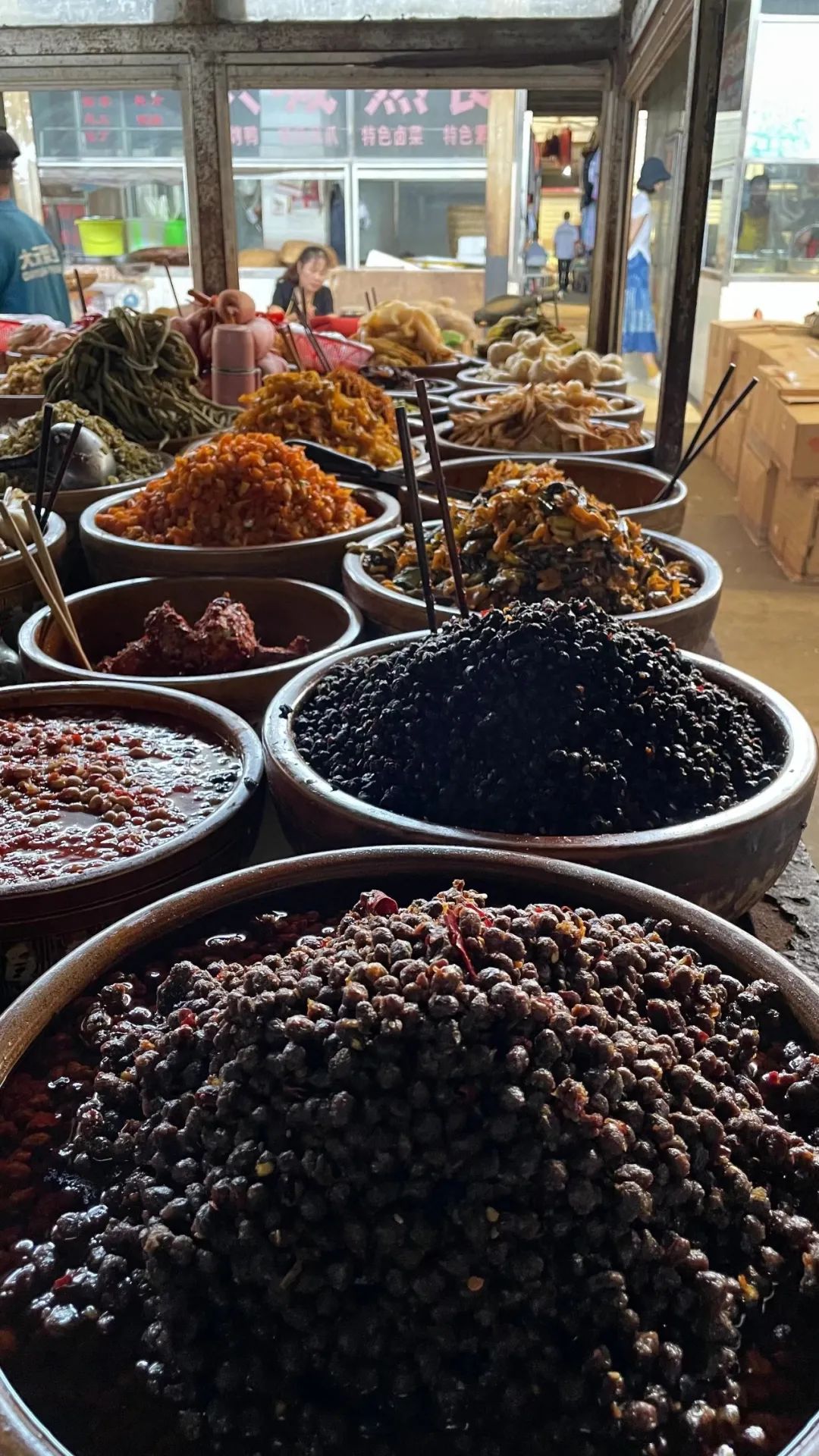 外地朋友来四川吃美食,外地朋友来四川吃苍蝇馆子