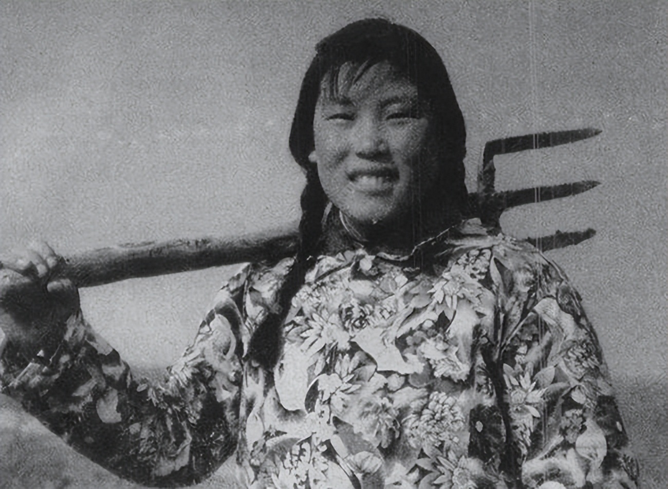 28年前，农妇意外捡到34克钻石，27万卖给国企，为何遭法院传唤？