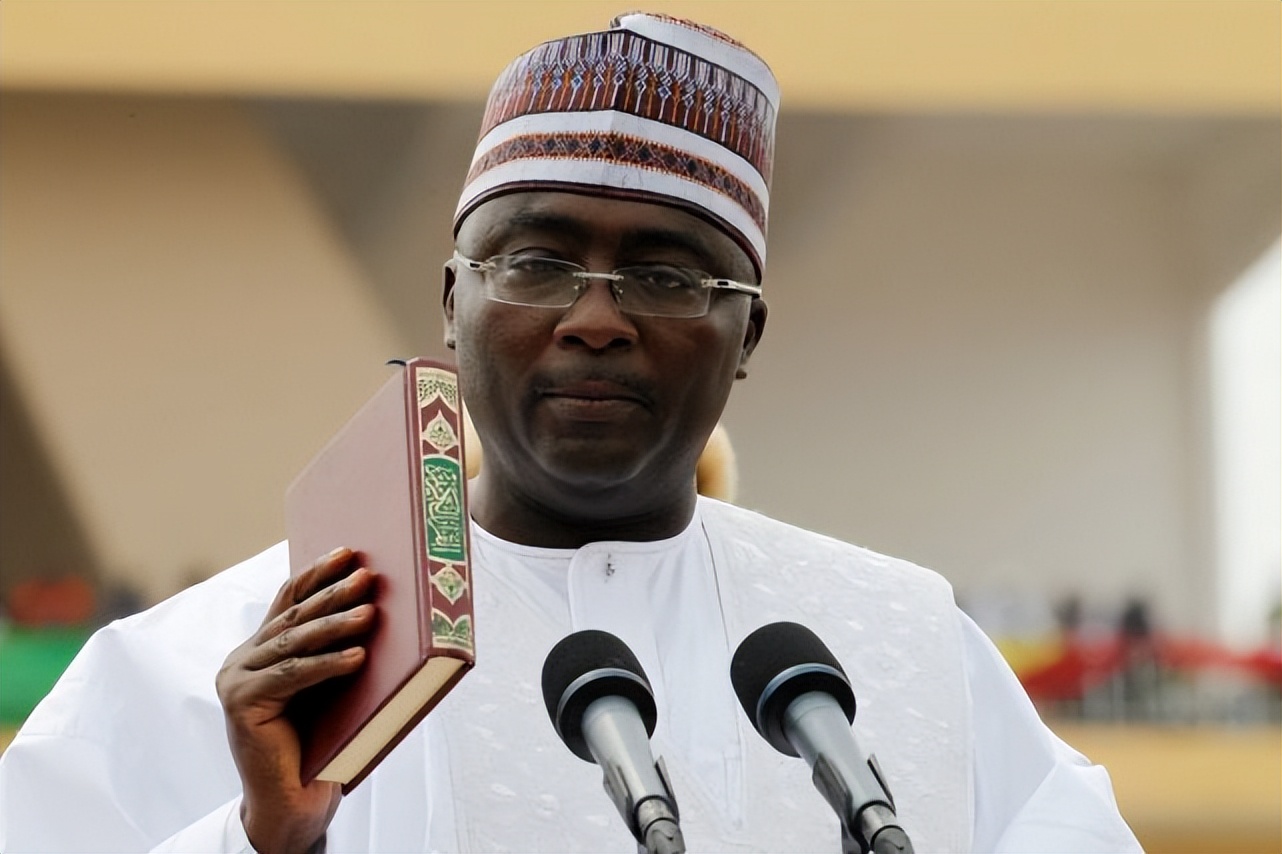 加纳用美元吗,加纳将用黄金买石油