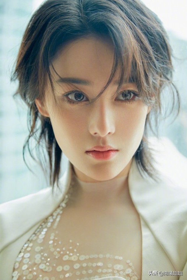 女星剪短发颜值瞬间提升,剪短发靠谱还是靠颜值