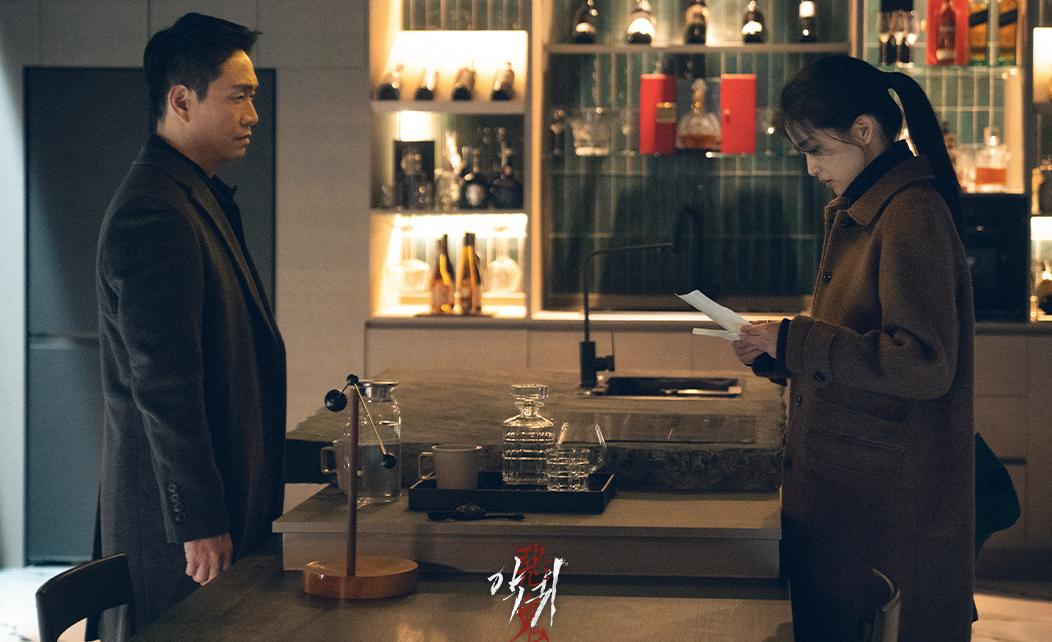 《小姐》女主新作，颠覆形象