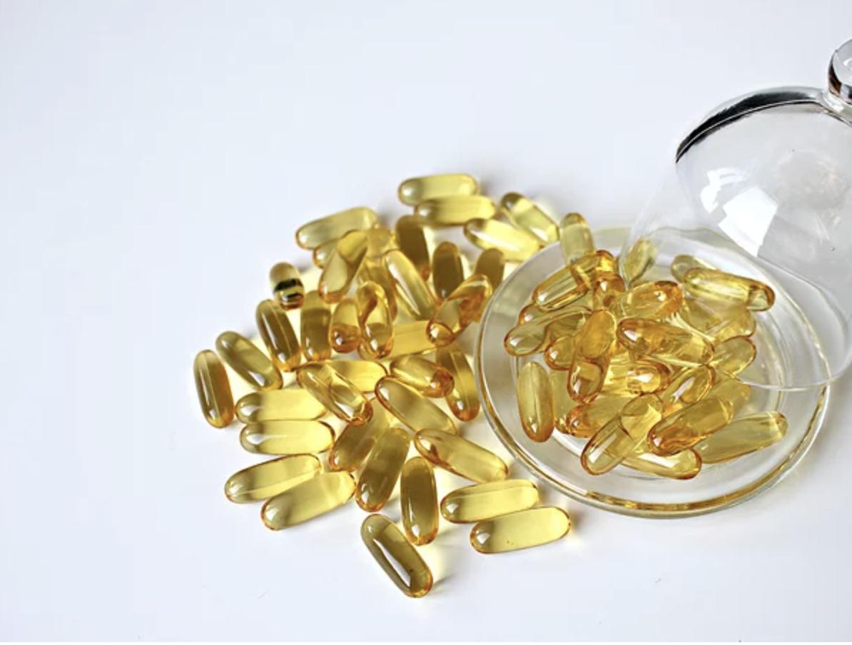 吃鱼油能降血脂吗,吃鱼油能起到降血脂作用吗