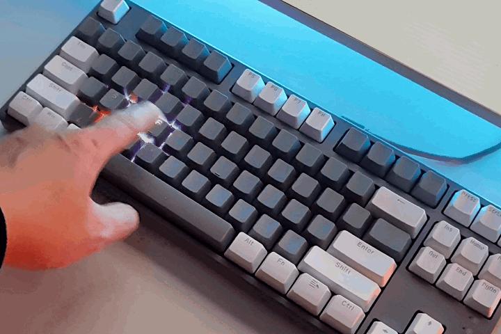 黑爵104键机械键盘,pbt键帽食品级