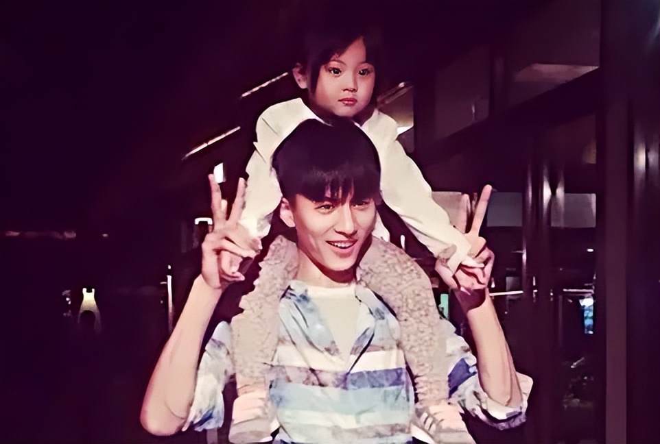 刘畅当模特的图片,刘畅模特主演的电视片段