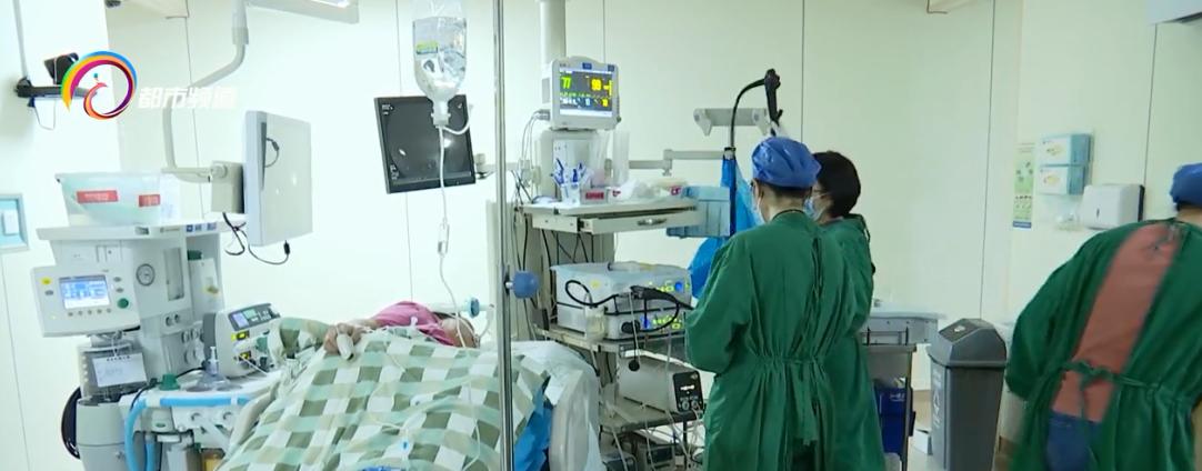 吃了新鲜黄花菜中毒需要化验什么,黄花菜容易中毒