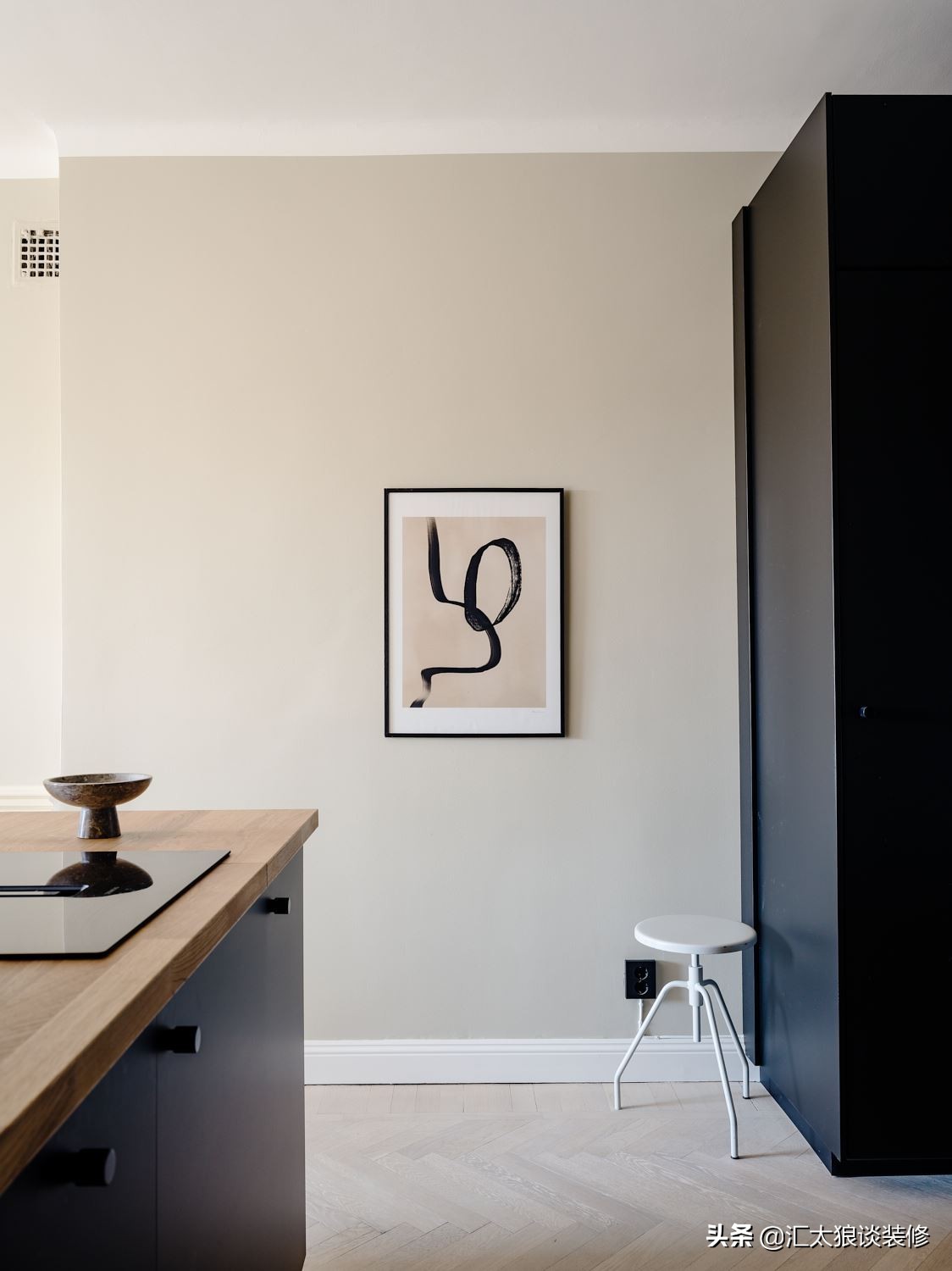 第一眼就被惊艳了,极简精致小公寓