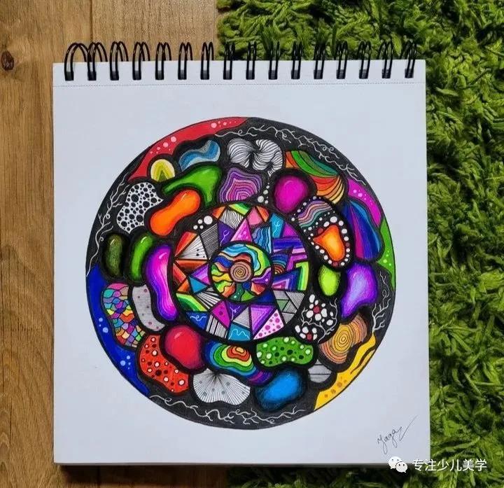 创意素描线描几何形体,线描画创意画优秀作品8级