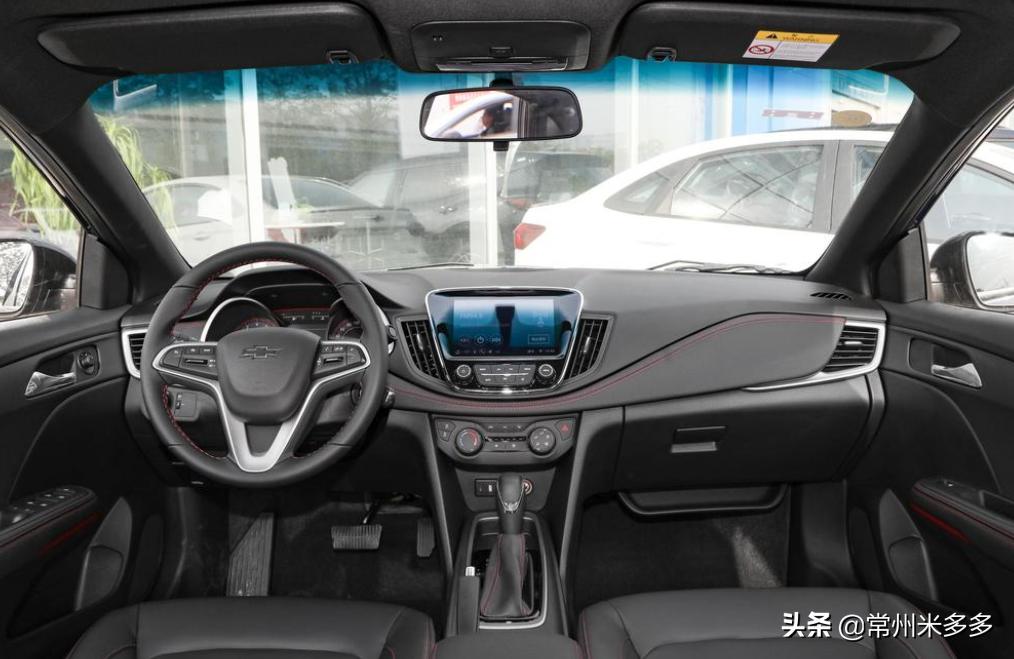 科鲁泽320自动悦享版四缸黑武士,科鲁泽2023款黑武士是b级车吗