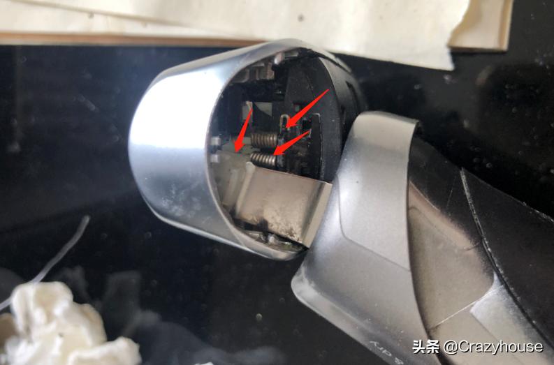 博朗电动剃须刀5408拆解,博朗剃须刀730s拆装图