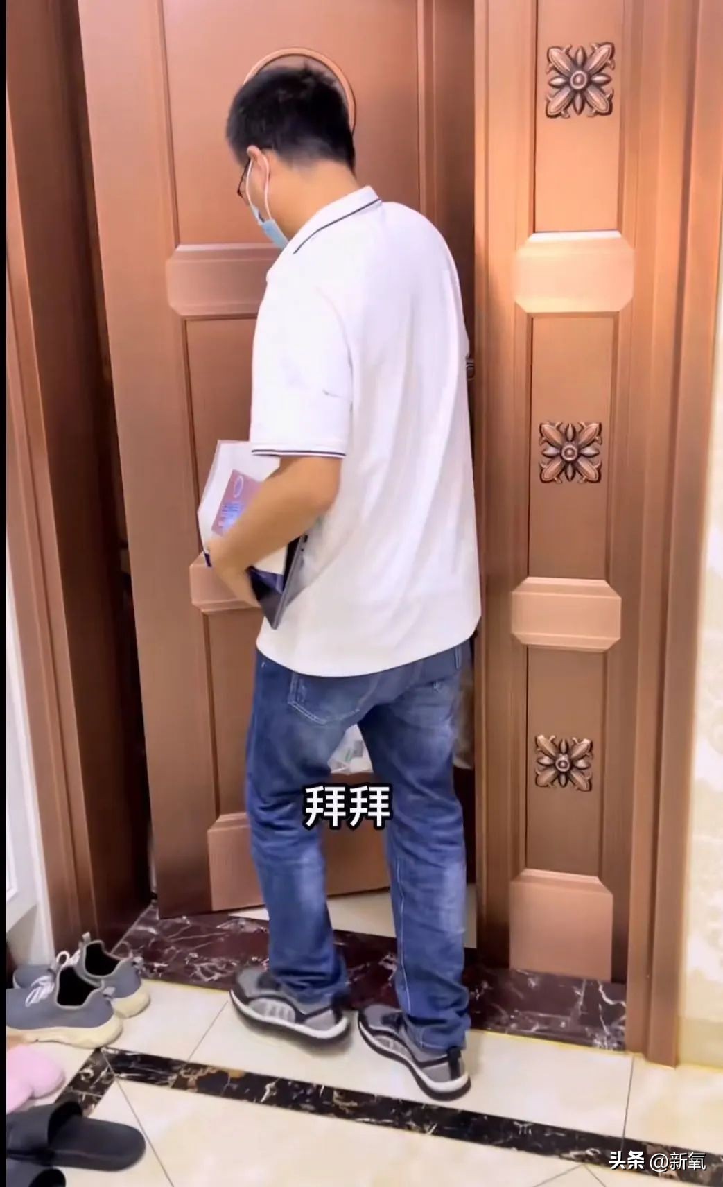 王蓉三娃妈是怎么火的,王蓉三娃妈怎么火的