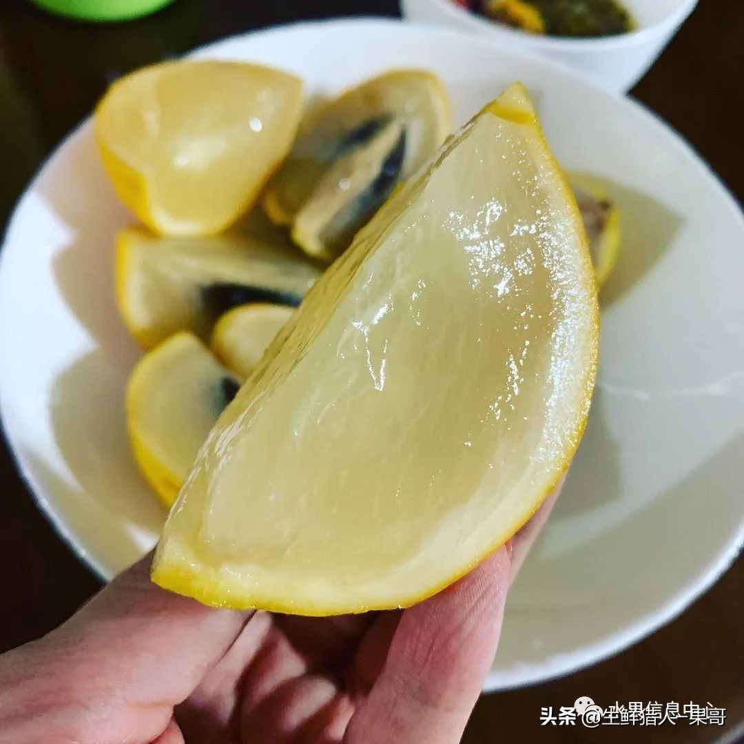 #奇异水果知多少#椰柿、黄晶果、冰淇淋果、巧克力布丁果等