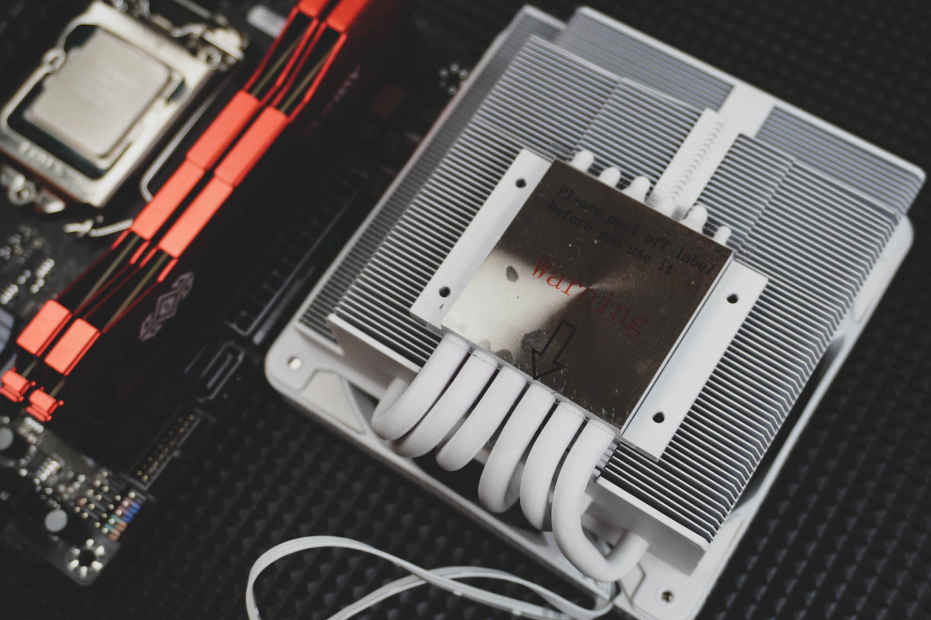 机箱空间太小了咋办,主机机箱太大了怎么改小