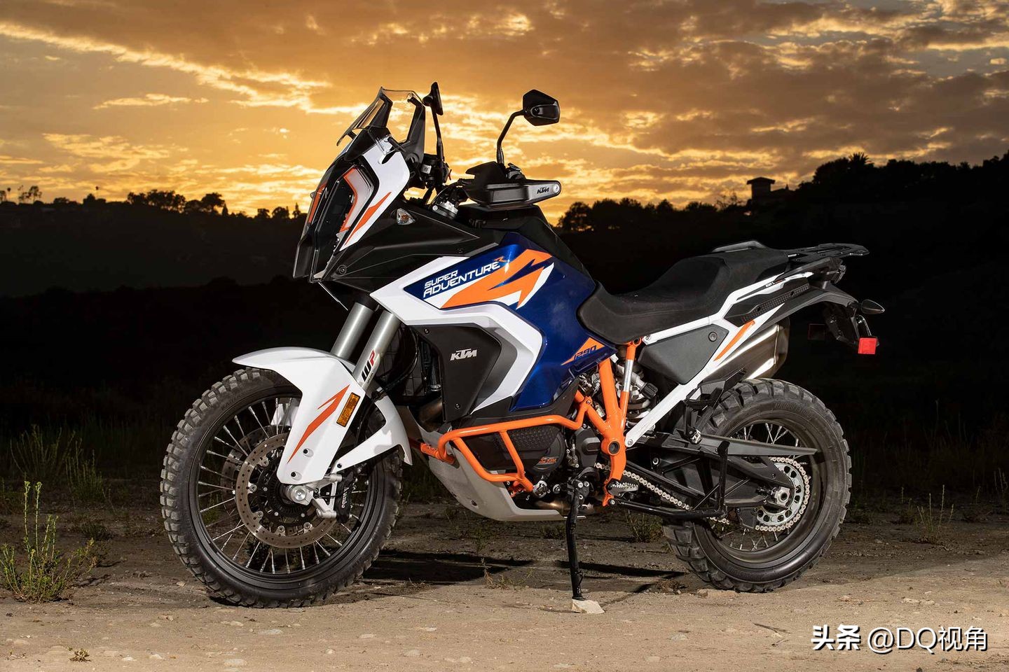 外媒评测2023年年度摩托车,外媒2022年度性能车型