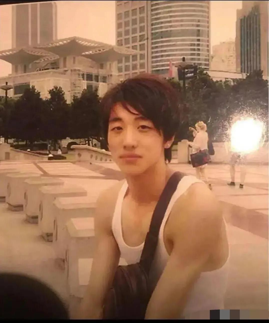 五位割双眼皮的明星,许魏洲张彬彬谁最配景甜