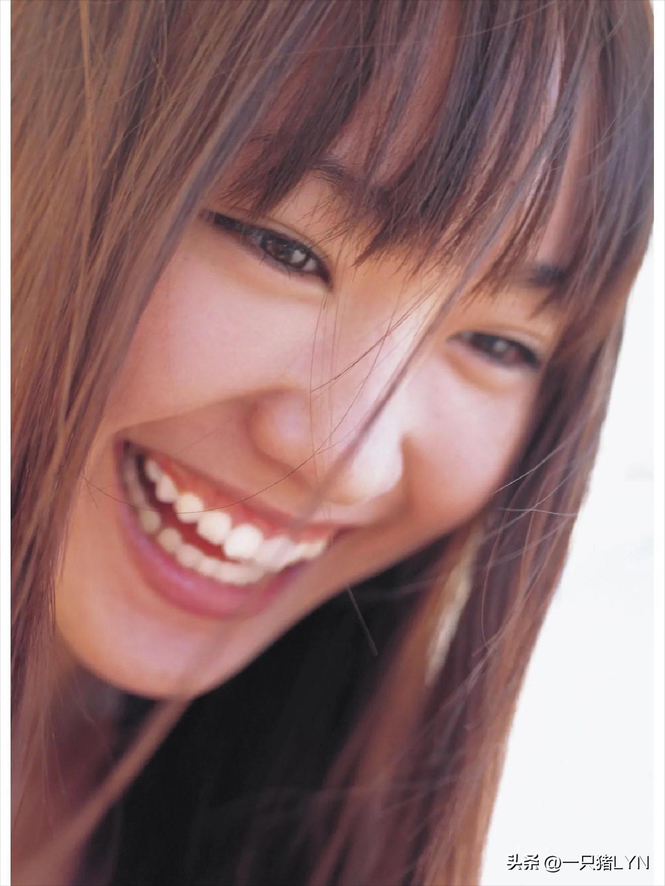 表妹很可爱,突然觉得表妹很漂亮喜欢上她