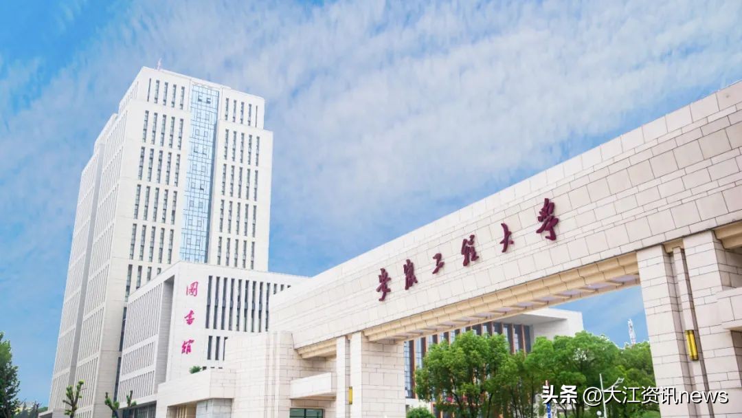 扭扭车男孩卡通,扭扭车男孩站起来