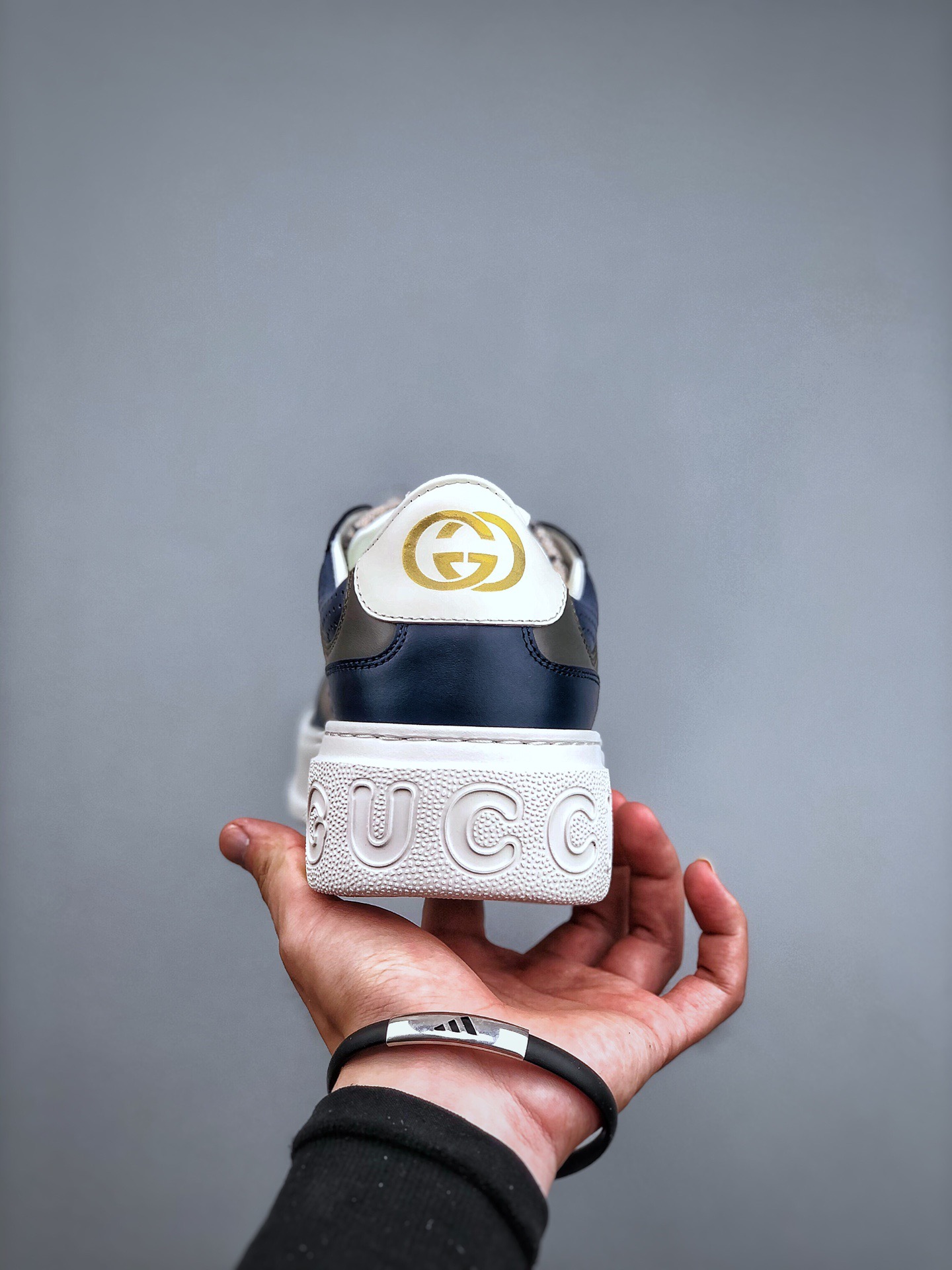 鞋身加装饰,设计球鞋中底需要哪些知识