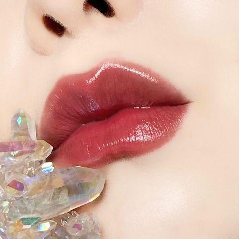 唇膏口红滋润保湿二合一推荐,变色润唇膏保湿滋润提升气色