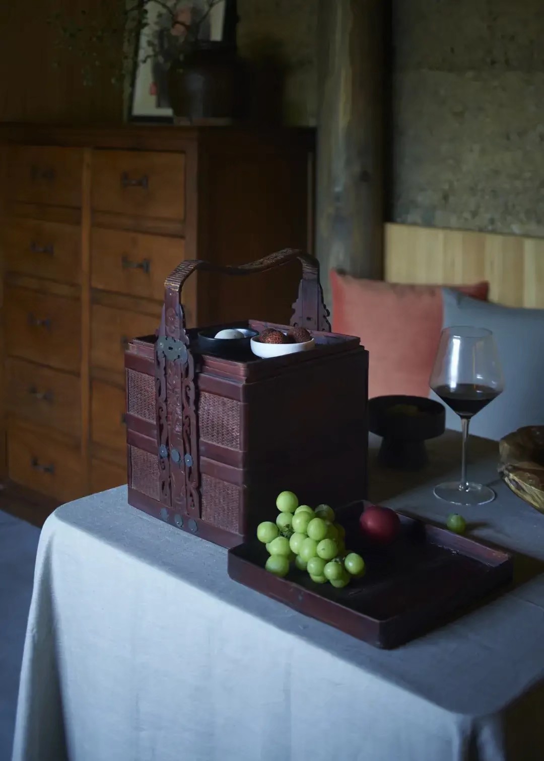 散文：繁花丛中坐，淡雅一闲人