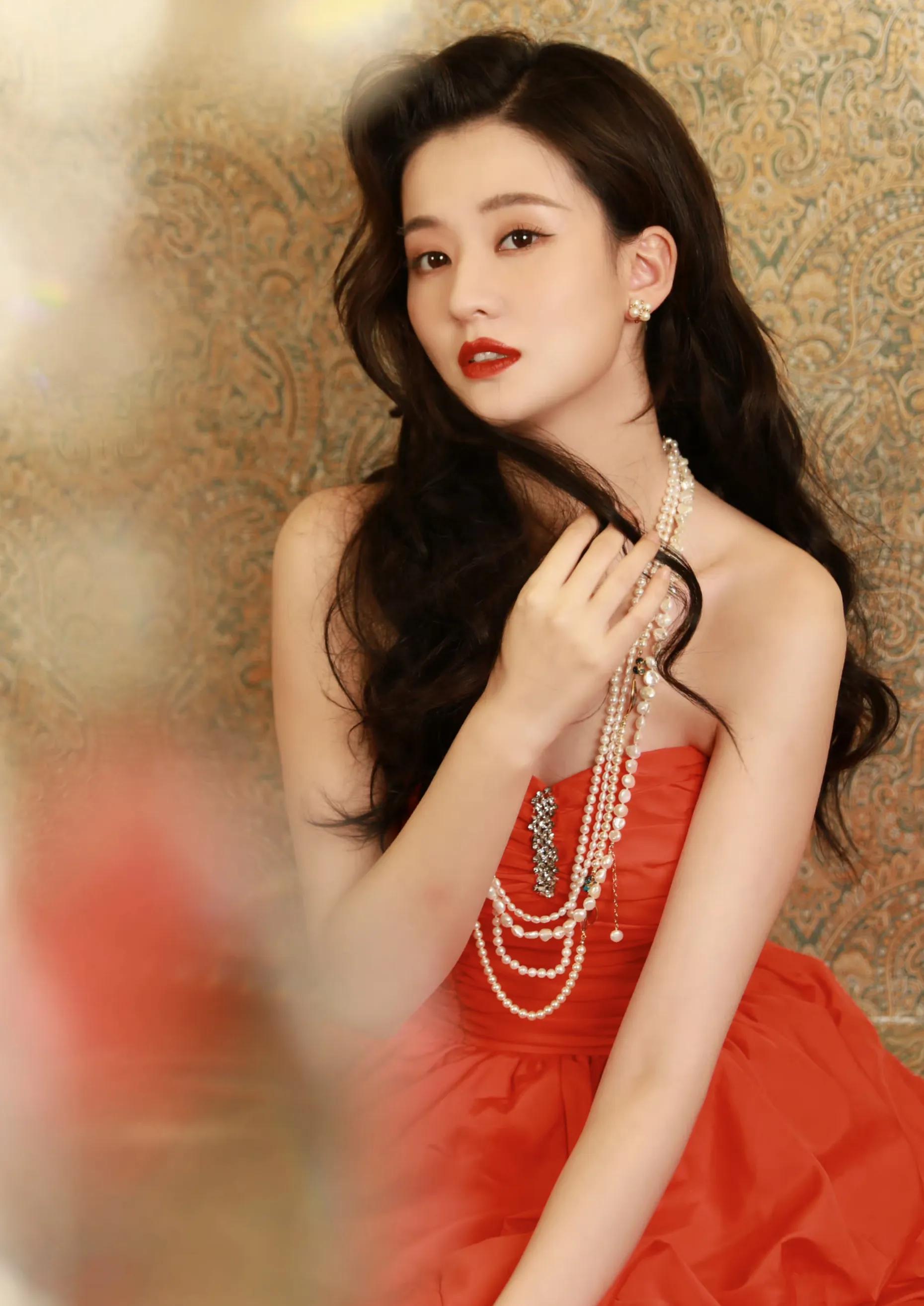 乔欣高清写真美照,女演员乔欣最漂亮美图