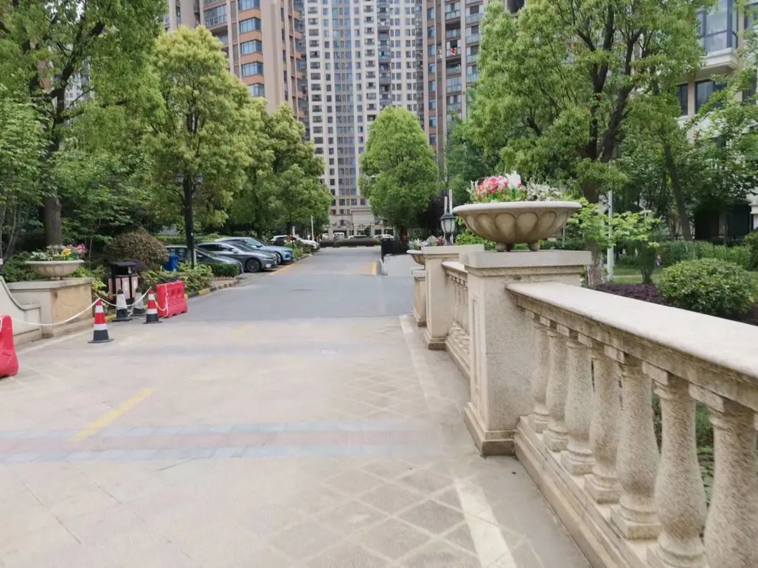 换掉物业最省事的办法,换掉物业之后小区变好了吗