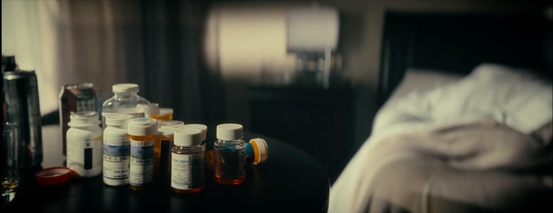 她曾经红极一时26岁退出娱乐圈,她一夜成名后淡出娱乐圈