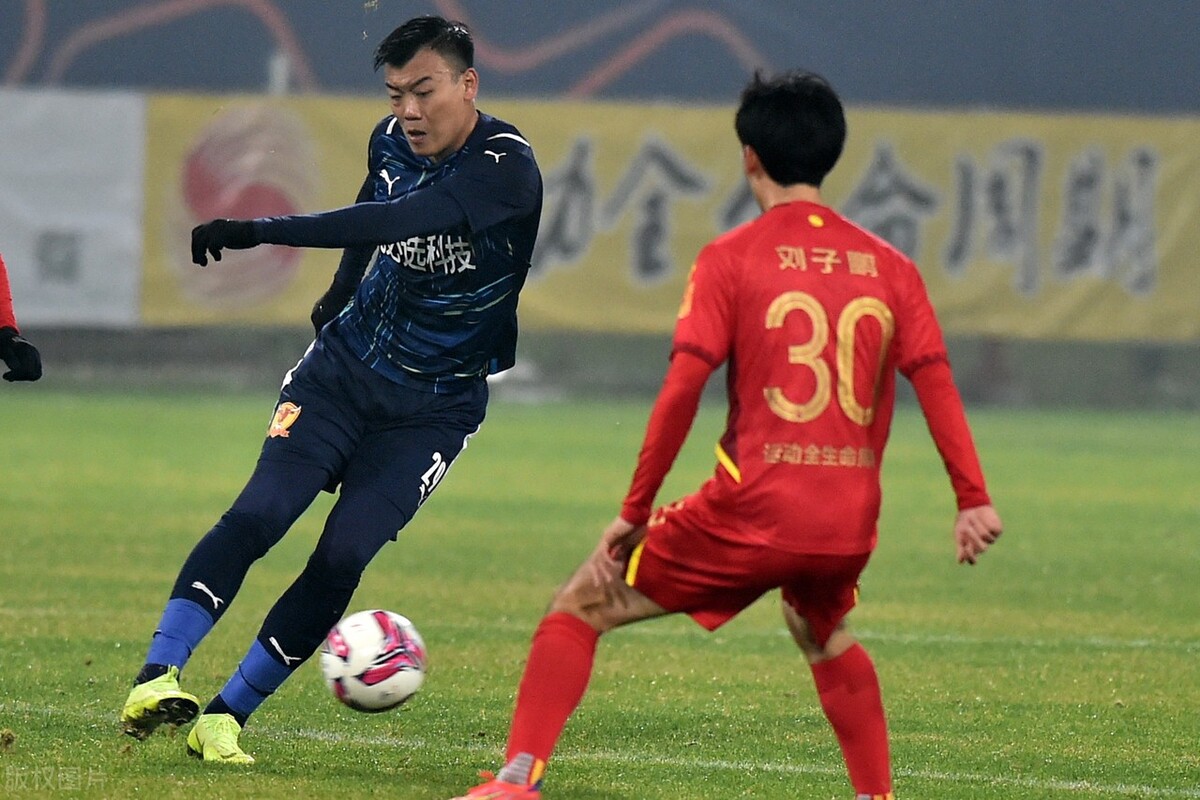 所谓的郑智接班人张佳祺,辗转加盟浙江绿城,能否再展雄风