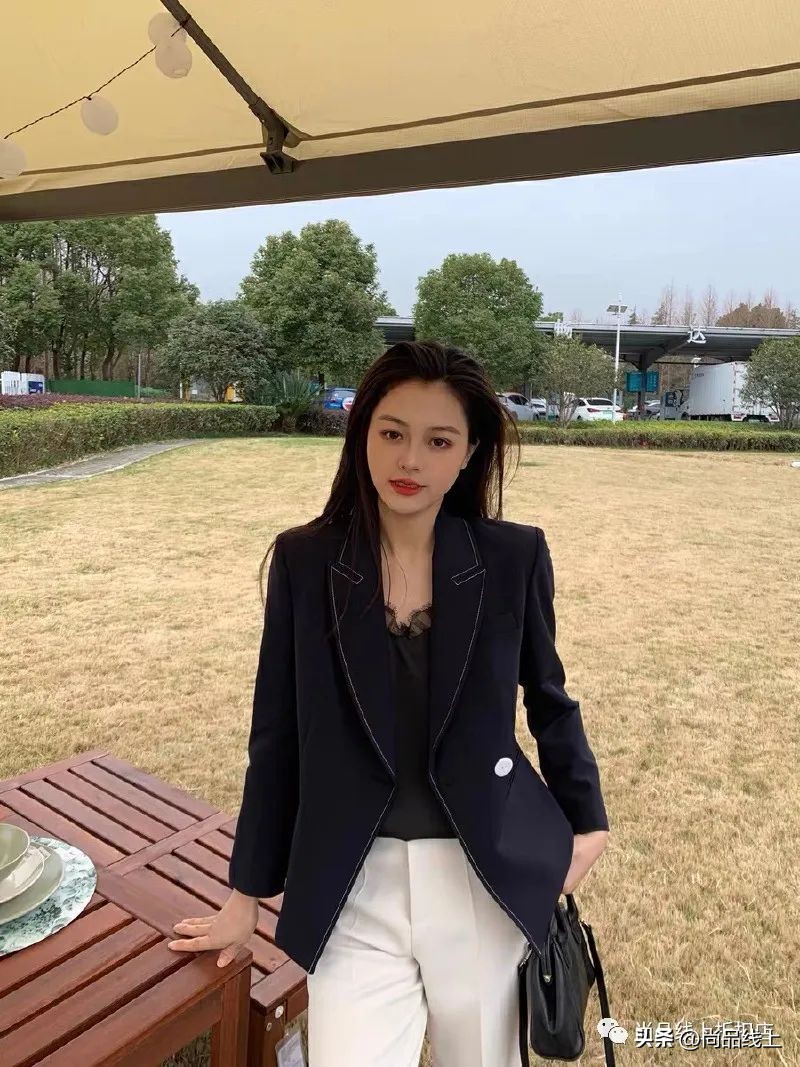 lily女装爆款清单,lily大牌尾货女装