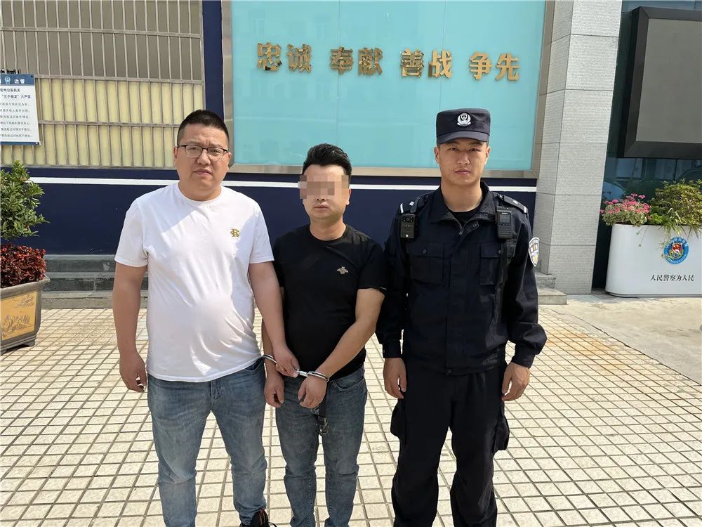 夜间巡逻坚守岗位,夜间巡逻保平安