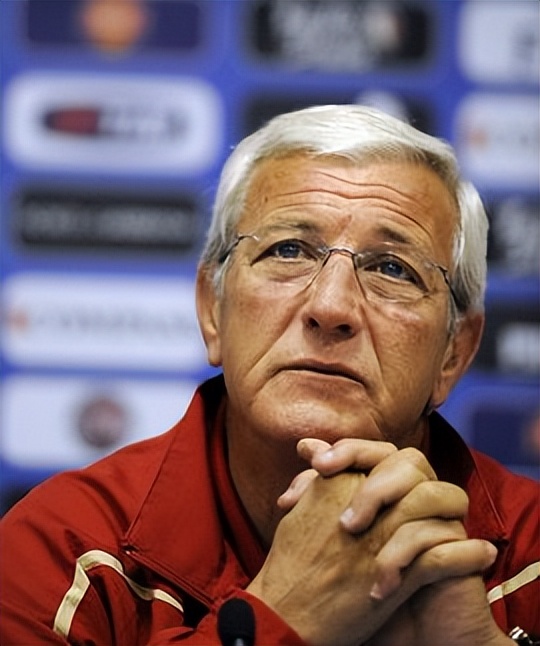 卡马乔执教国足时间,卡马乔里皮为什么不掉米卢