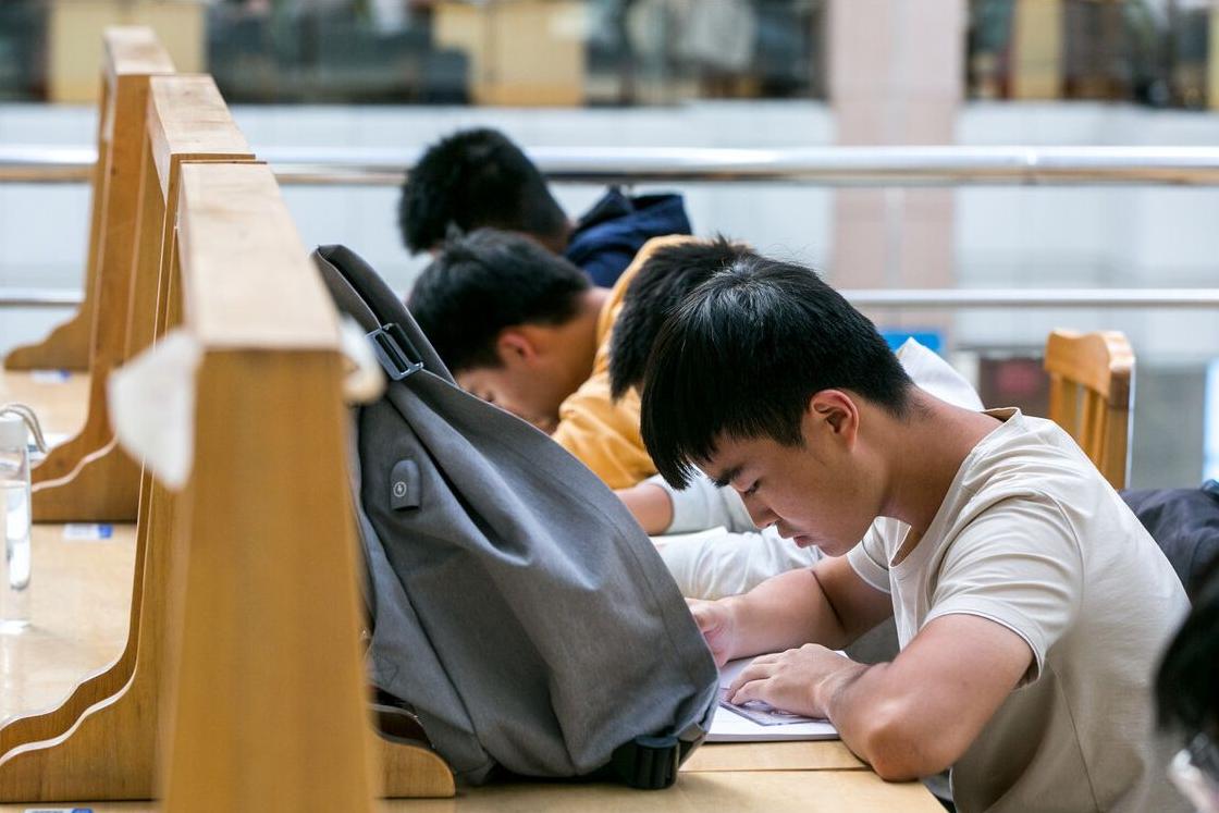 二战生考研调剂到非全日制值得吗,考研调剂到211学校需二战吗