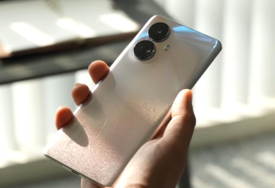 4款价格跌至冰点的手机,最新款的手机性价比比较高的