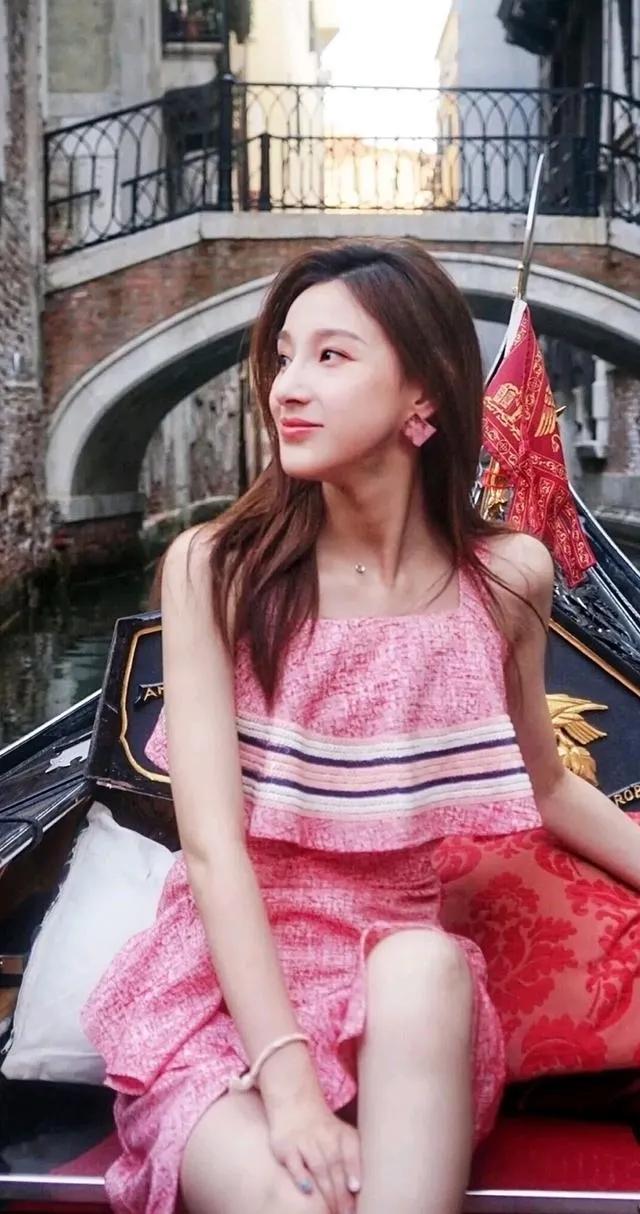 央视体育美女主播马凡舒,央视美女马凡舒