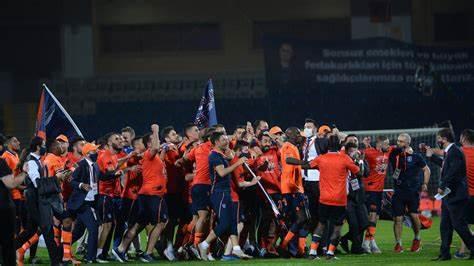 吴少聪留洋伊斯坦布尔,吴少聪留洋俱乐部