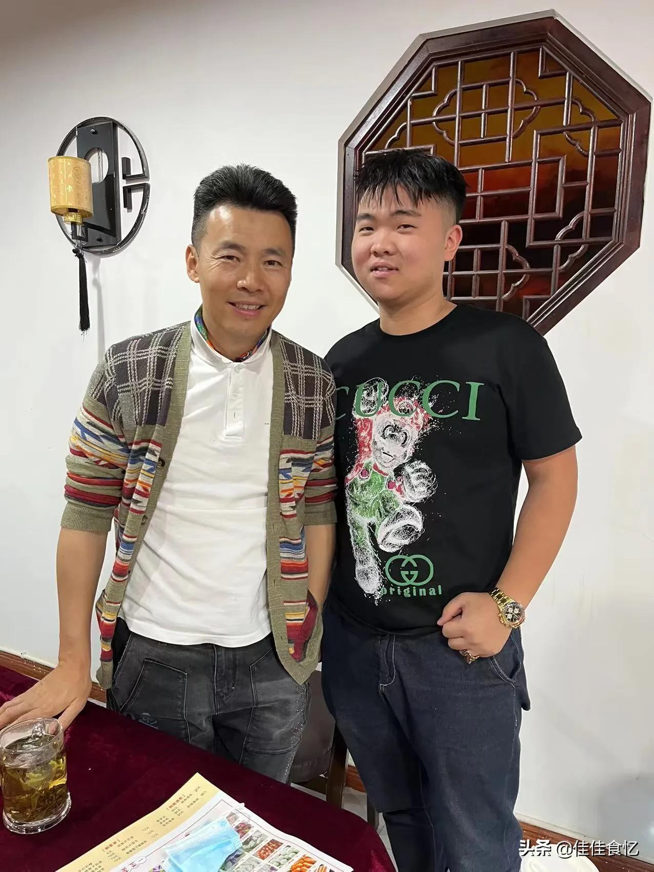 四川电视台主持人万喜,万喜主持人