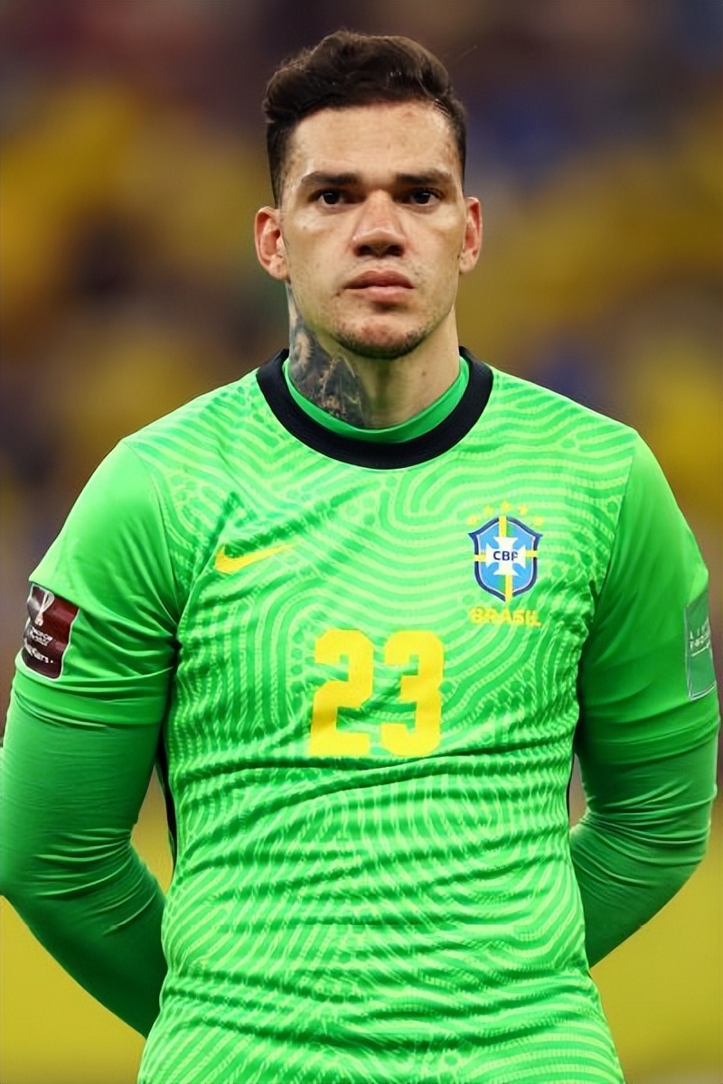 姆巴佩同期数据与梅西c罗对比,22年世界杯梅西和姆巴佩数据对比