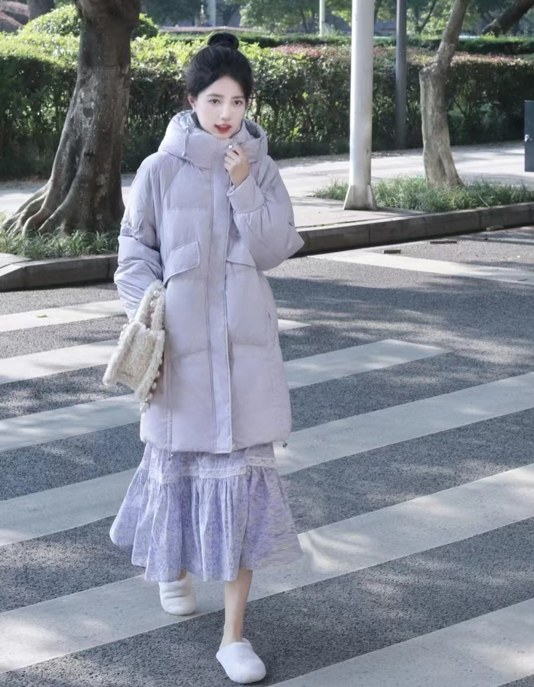 冬季穿什么颜色的羽绒服比较百搭,每个色系都很好看