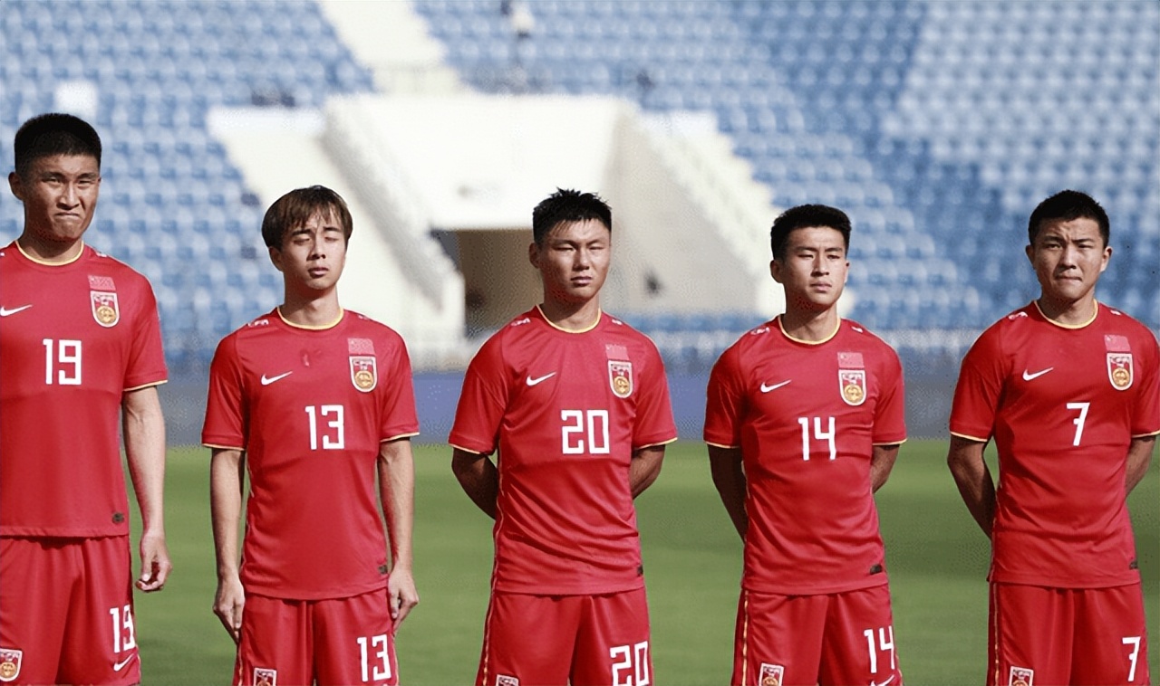 4比2！22岁新星大爆发：连进4球+C罗式庆祝，球迷：人称小于根伟