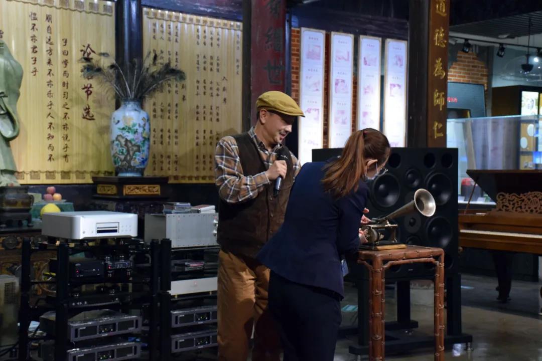 顶级监听名器空降迪士普|丹拿声学广州品鉴会天艺刘嘉佳见面会