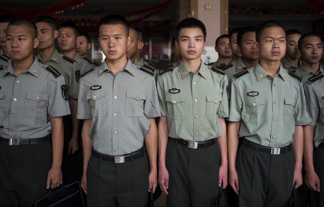 士兵2024年军考考什么,征兵条件2023年标准男兵年龄