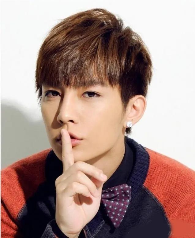 炎亚纶虐心片段,炎亚纶曝恋爱细节