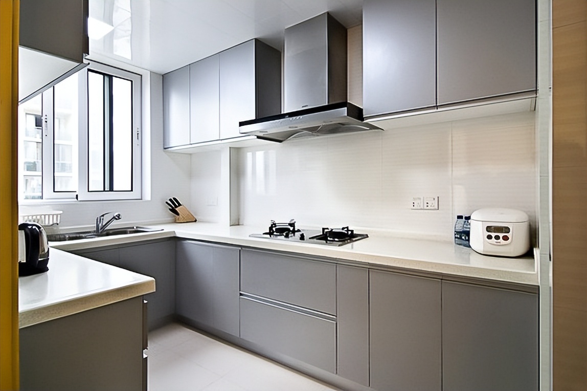 橱柜定制不够,橱柜定制的缺点