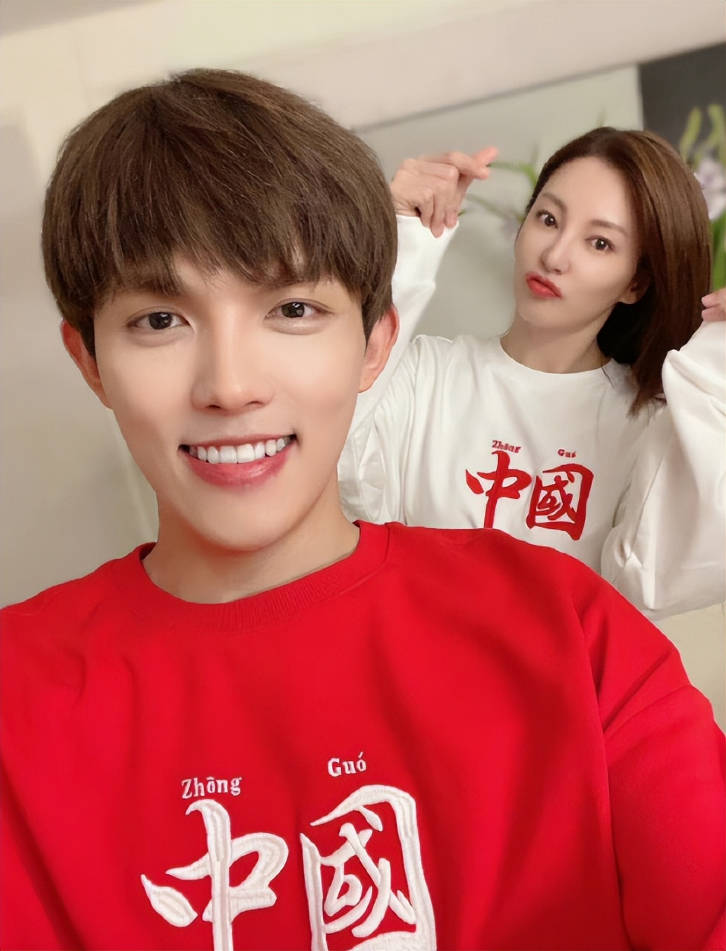 白敬亭直男事迹,白敬亭最优秀的几个女朋友