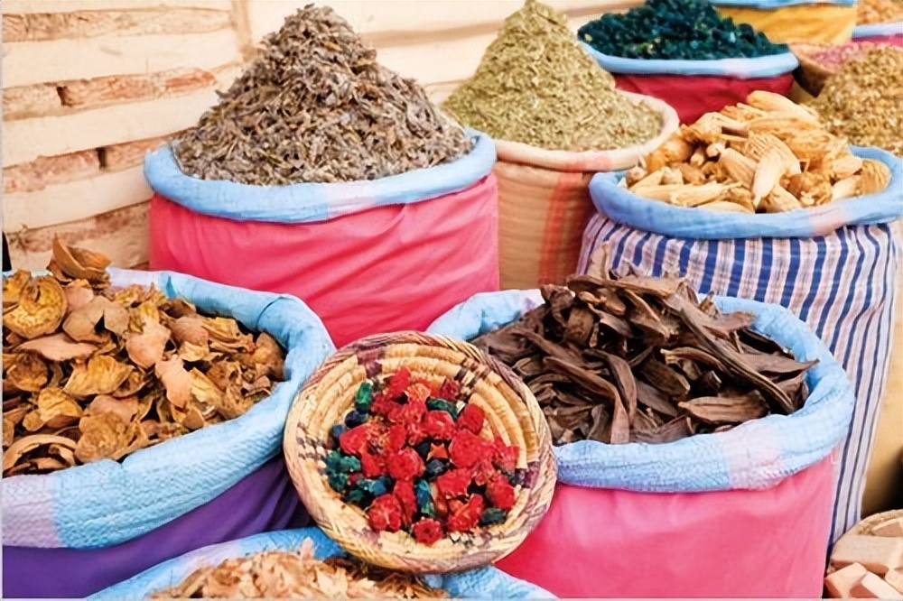 从历史的角度看：中国古代香料的贸易发展史。