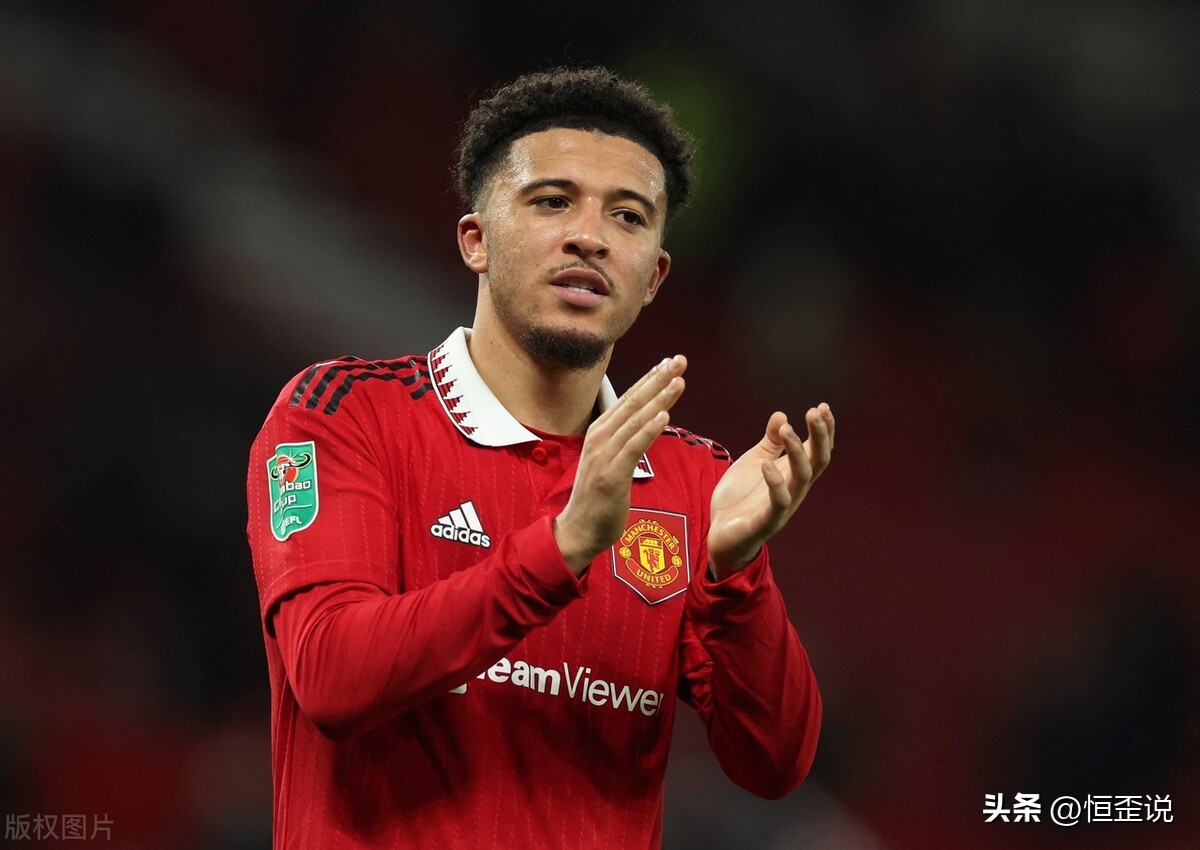 滕哈格换人球员装作没听见,滕哈格换中后卫